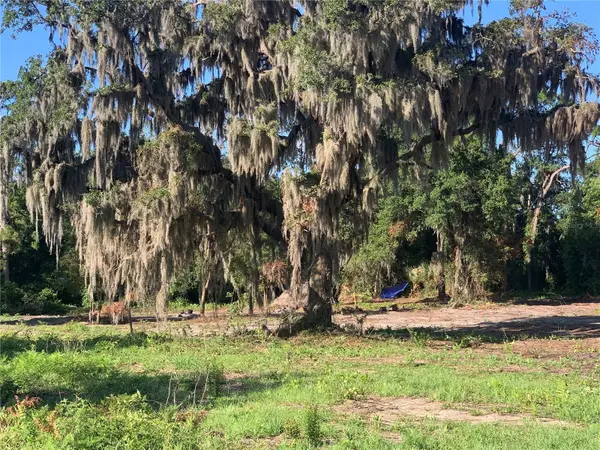 27551 JACKSON CT, Okahumpka, FL 34762