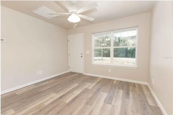 1342 COTTAGE CIR, Tavares, FL 32778