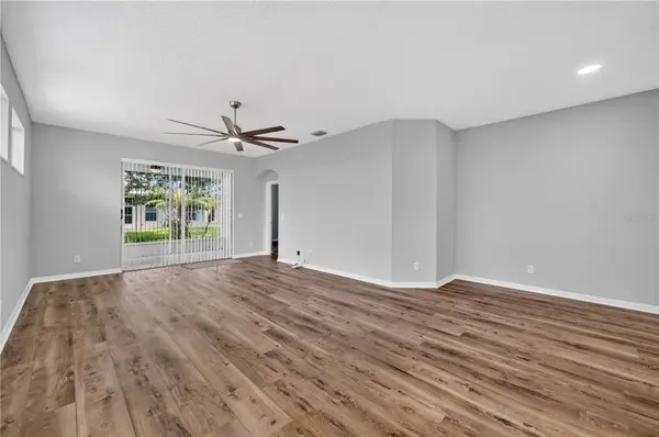 27134 NOSTALGIA DR, Leesburg, FL 34748