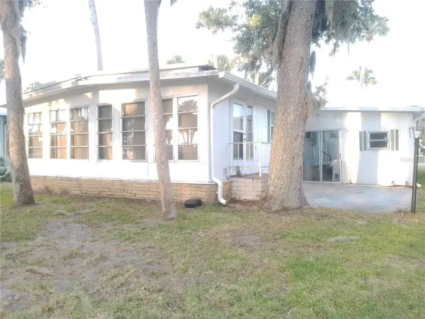 112 PALM DR #B, Eustis, FL 32726
