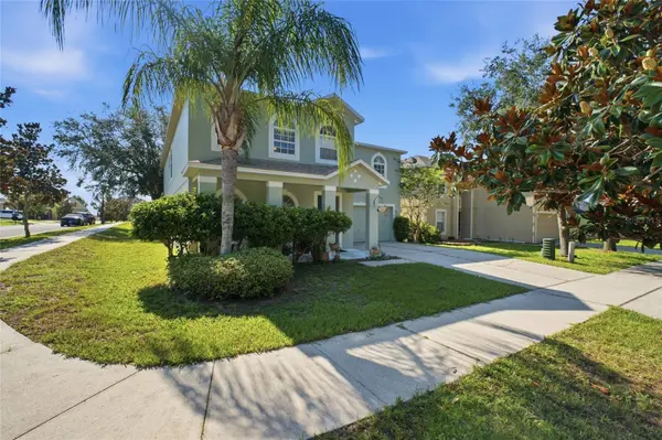 516 CADIZ DR, Groveland, FL 34736