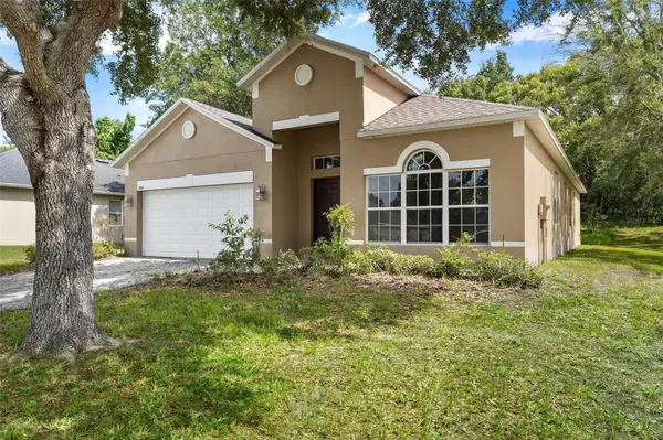 3360 CREEK RUN LN, Eustis, FL 32736