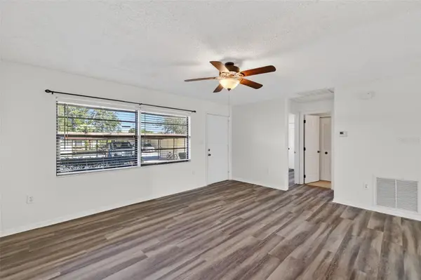 12520 ORANGEWOOD CT, Tavares, FL 32778