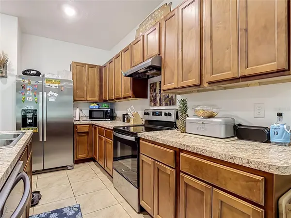 1229 YELLOW FINCH DR, Davenport, FL 33837