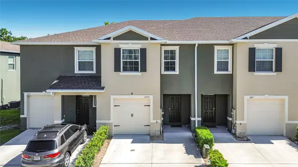 1229 YELLOW FINCH DR, Davenport, FL 33837