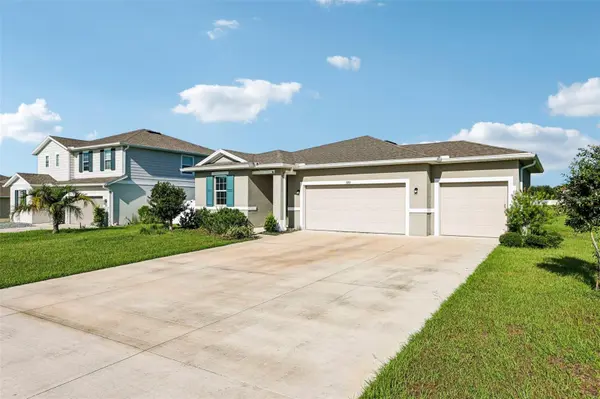 31719 BROADWATER AVE, Leesburg, FL 34748
