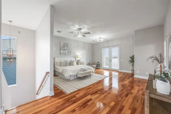 1340 APOLLO BEACH BLVD S, Apollo Beach, FL 33572