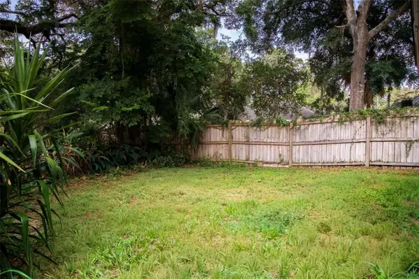 900 KENTUCKY BLVD, Eustis, FL 32726