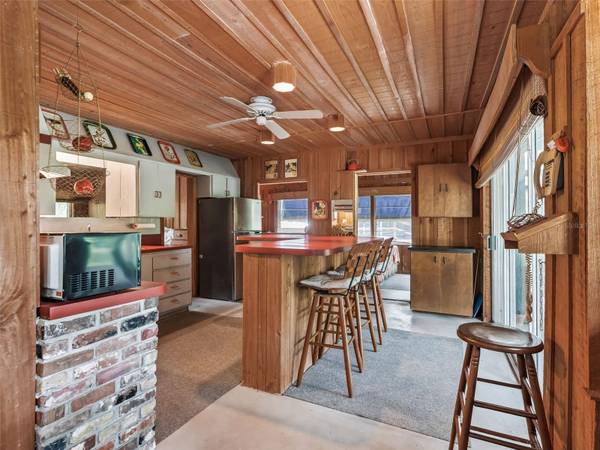 10518 SW 64TH AVE, Bushnell, FL 33513
