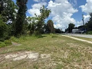 801 S DIXIE AVE #A, Fruitland Park, FL 34731