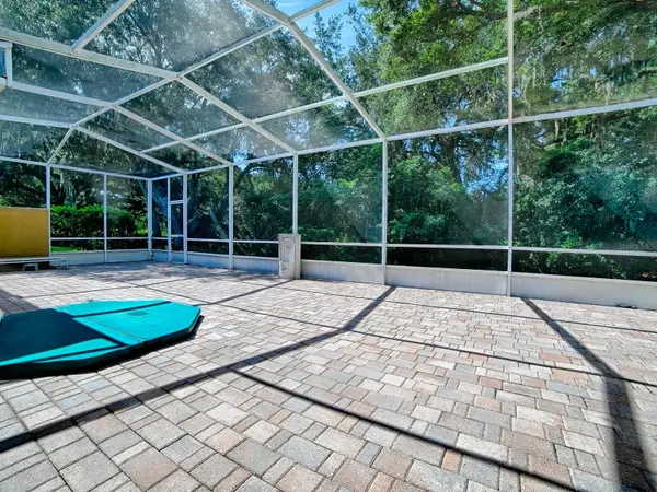 830 OLD OAKS LN, Leesburg, FL 34748