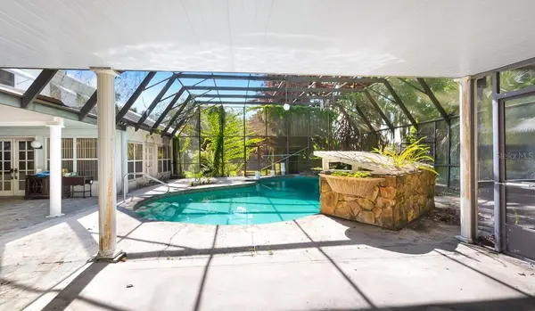 127 E LAUREL AVE, Howey In The Hills, FL 34737