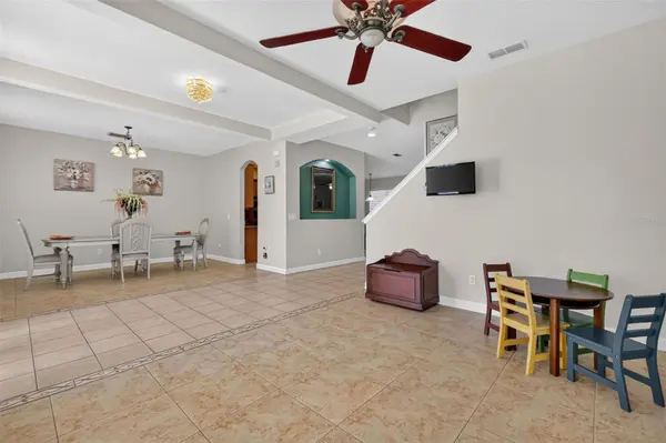 1766 OAK GROVE CHASE DR, Orlando, FL 32820