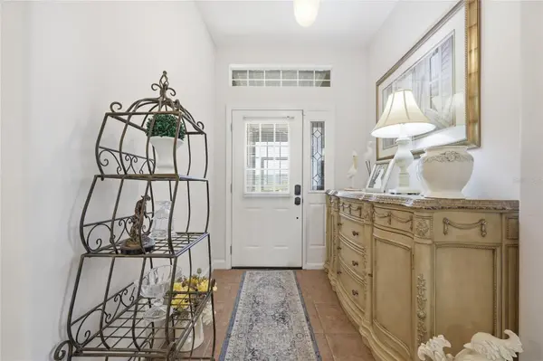 6342 SANDERS GROVE CIR, Okahumpka, FL 34762