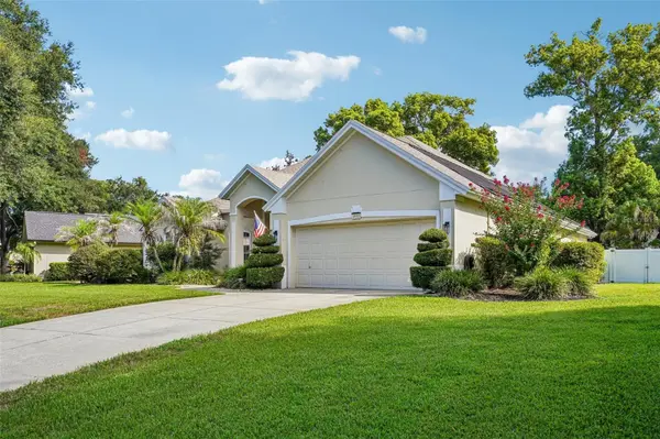 19323 PARK PLACE BLVD, Eustis, FL 32736