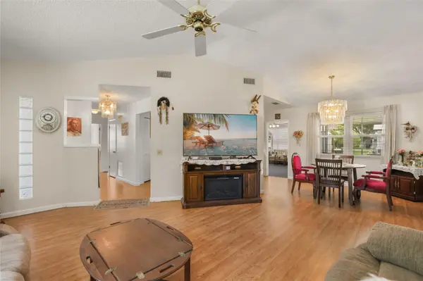 1305 MORAY CT, Leesburg, FL 34788