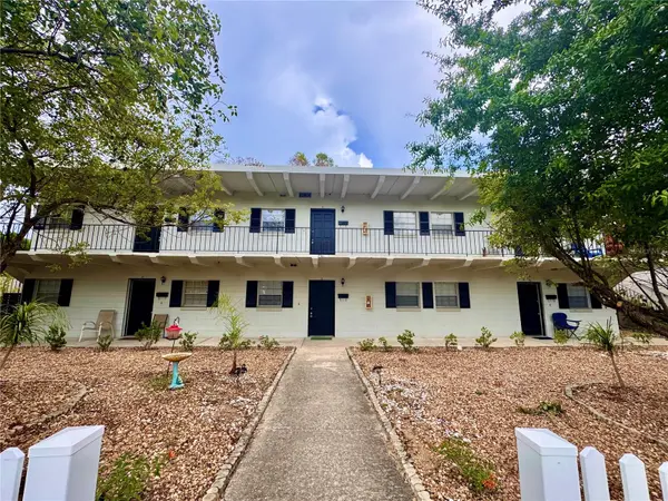 791 LAKE AVE #2, Clermont, FL 34711