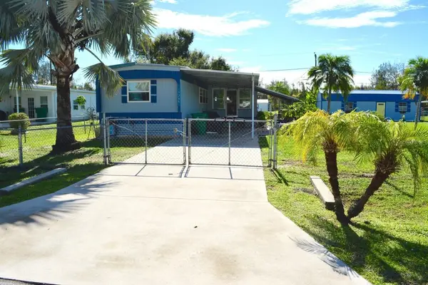 15266 CIRCLE DR, Punta Gorda, FL 33955