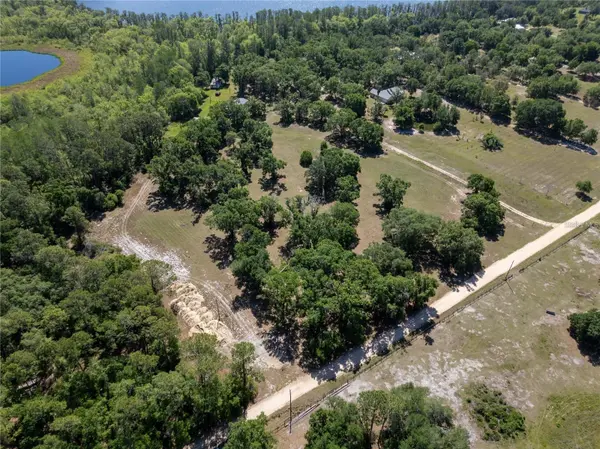 DR BAKER RD, Groveland, FL 34736