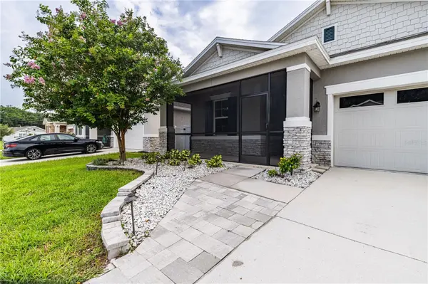 5229 MEADOW SONG DR, Okahumpka, FL 34762