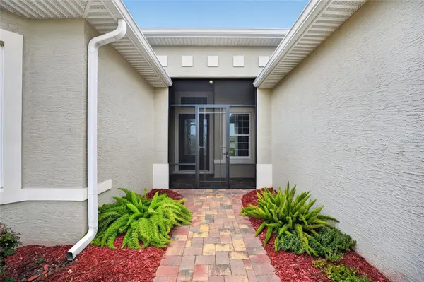 10216 JULIA ISLES AVE, Oxford, FL 34484