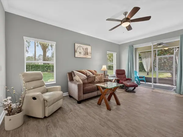 3601 SOLANA CIR #A, Clermont, FL 34711