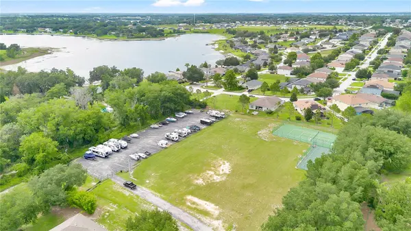 11802 GRAND HILLS BLVD, Clermont, FL 34711