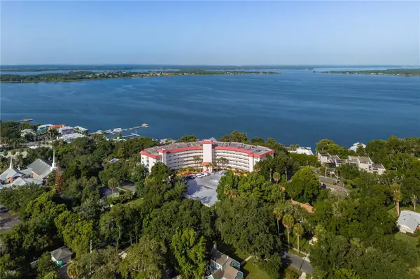 601 N MCDONALD ST #310, Mount Dora, FL 32757