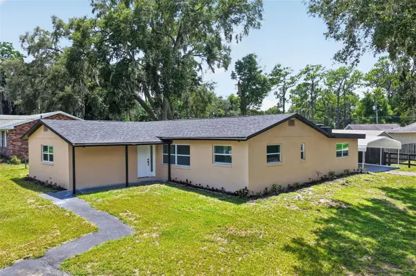 708 CINDY AVE, Fruitland Park, FL 34731