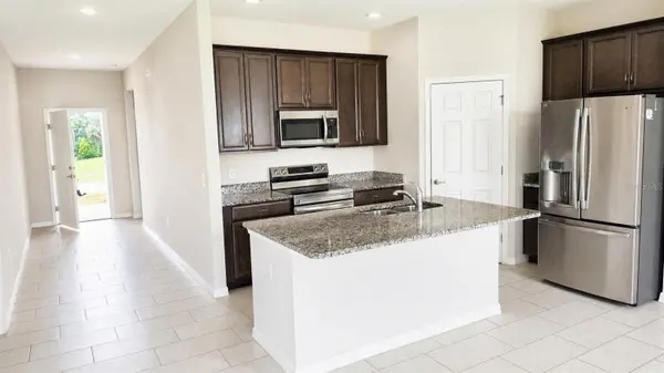 29994 ANAHID DR, Leesburg, FL 34748