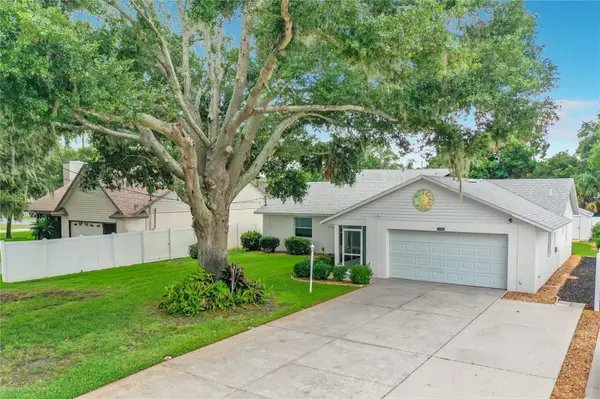 33909 LINDA LN, Leesburg, FL 34788