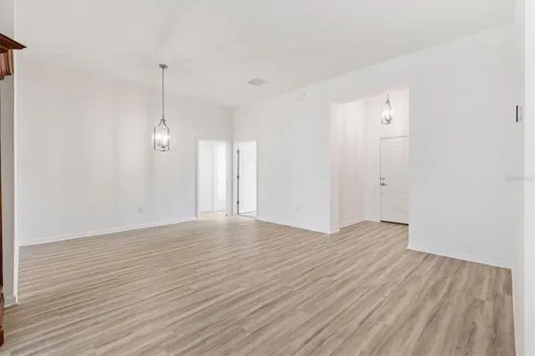 1574 ROWELL ST, The Villages, FL 34762