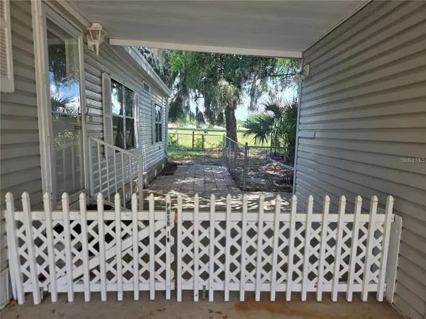 3224 MANATEE RD, Tavares, FL 32778
