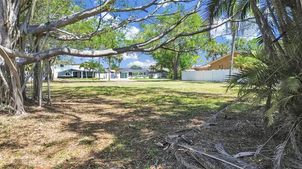 5438 BAYOU GRANDE BLVD NE, St Petersburg, FL 33703
