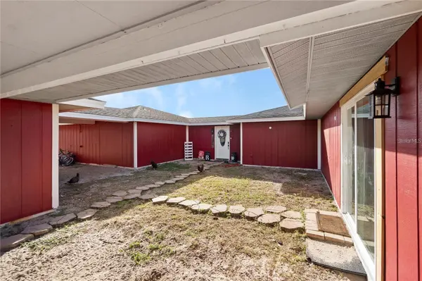 15525 VILLA CITY RD, Groveland, FL 34736