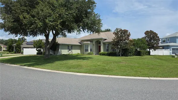 36812 QUEEN BEE LN, Grand Island, FL 32735