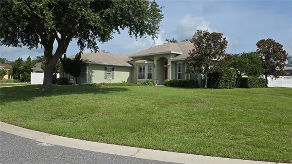 36812 QUEEN BEE LN, Grand Island, FL 32735