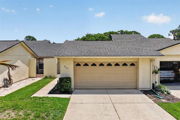 2214 CYPRESS COVE DR #4, Tavares, FL 32778