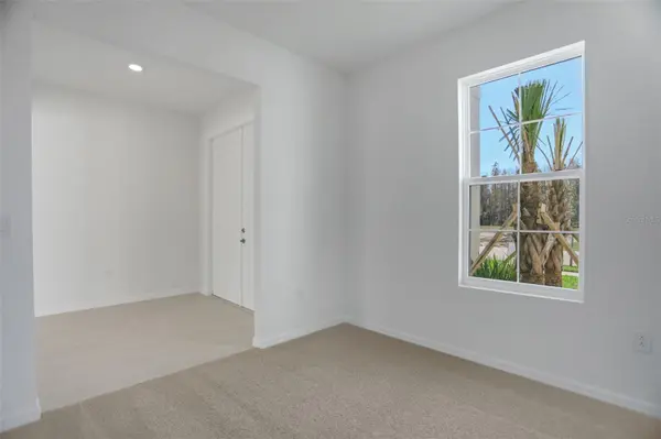 17584 VALLEYWOOD Pkwy, Land O Lakes, FL 34638