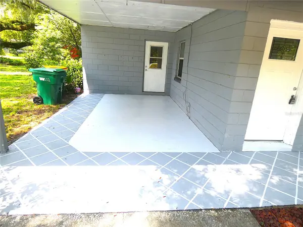 106 WILLARD AVE, Fruitland Park, FL 34731