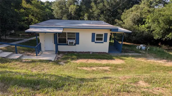 738 E MINNEOLA AVE, Clermont, FL 34711