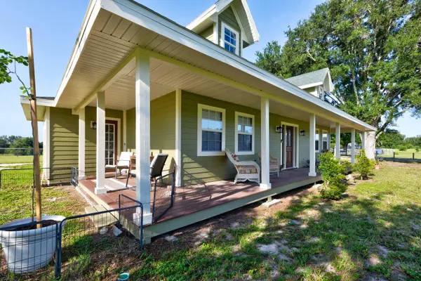 24948 WALKABOUT RANCH RD, Sorrento, FL 32776