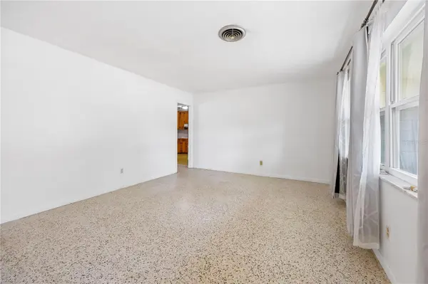 4961 COUNTY ROAD 114, Wildwood, FL 34785