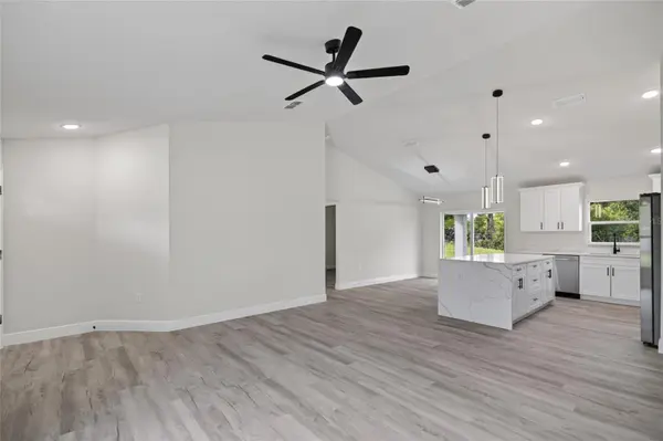 2902 W EDISON PL, Dunnellon, FL 34433