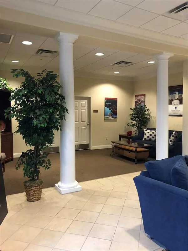 13427 BLUE HERON BEACH DR #2107, Orlando, FL 32821