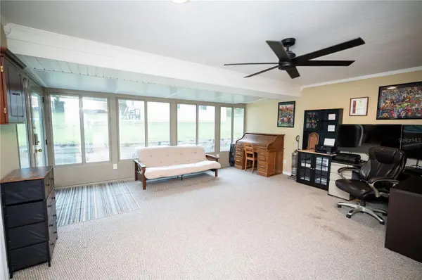 23816 OAK TREE DR, Sorrento, FL 32776