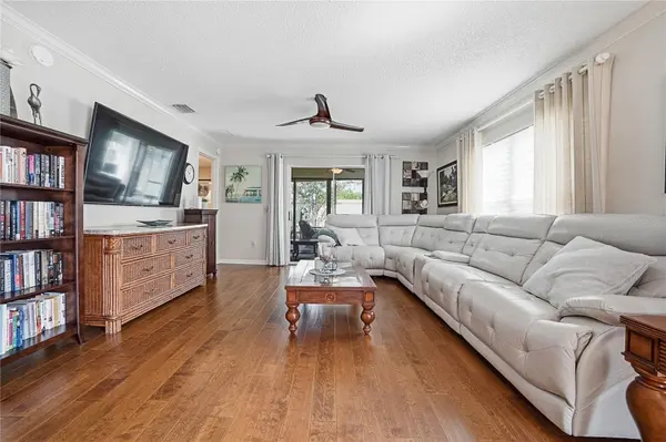 1472 ALEXA PL, The Villages, FL 32162