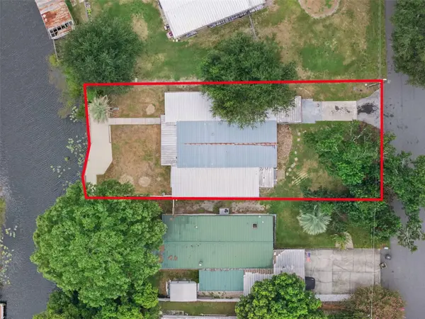13602 PALM DR, Astatula, FL 34705