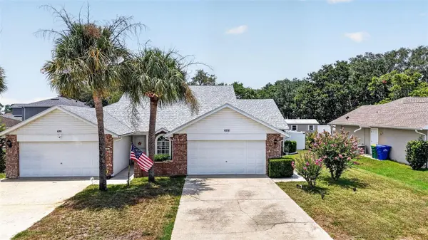 626 WOODVIEW DR, Tavares, FL 32778