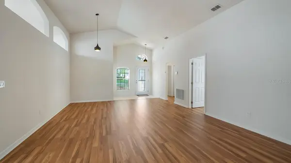 4127 CAPLAND AVE, Clermont, FL 34711